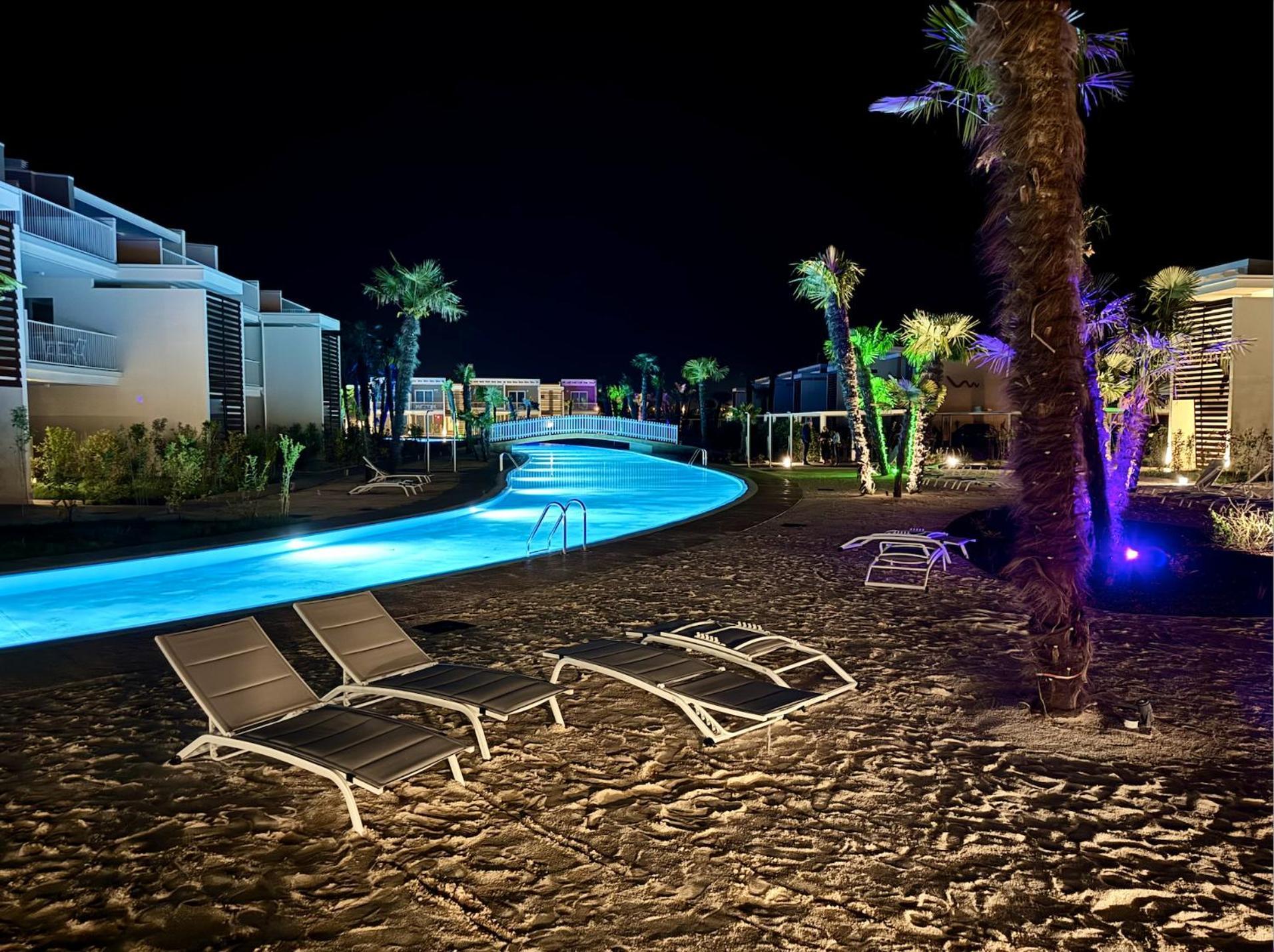 Residence Wave Island - Carraro Immobiliare Jesolo- Family Apartments المظهر الخارجي الصورة
